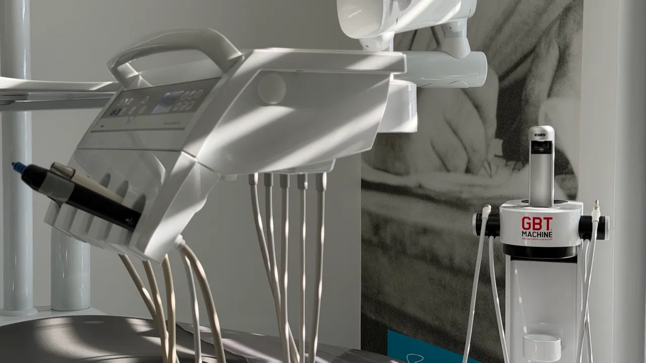 The EMS GBT machine for Guided Biofilm Therapy at the treatment unit